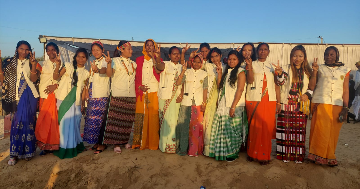 Solar Engineer training 15 women from rural India graduate as ‘Solar Engineers’